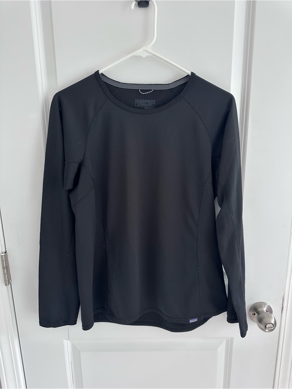 Patagonia Capilene Midweight Crewneck Base Layer Black M